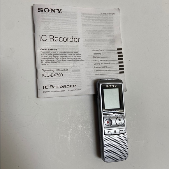 Sony ICD bx700 280 hours of recording time (LP mode)
1 GB Flash Memory - Picture 3 of 8